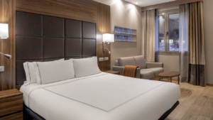 Accessible King Deluxe Guest Room
