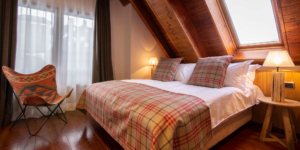 Bedroom (Duplex) - Eira Ski Lodge