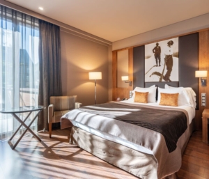 Classic Room with Balcony - Hotel Val de Neu