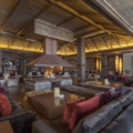 Lobby & Fireplace 2 - Hotel Val de Neu Lounge & Fireplace - Hotel Val de Neu