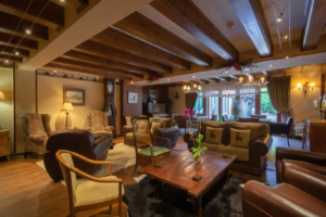 Seating Area Lobby - Casa Irene