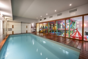 Swimming Pool - Hotel Val de Neu